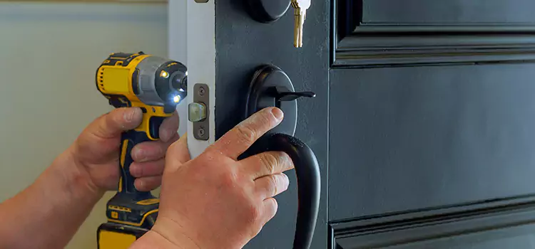 Locksmith Emergency Service Pontiac